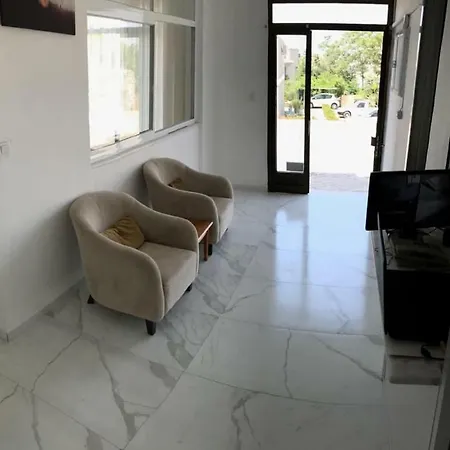 Elit * Çeşme